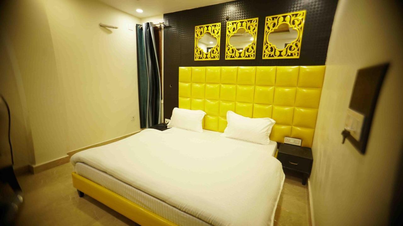 Yamunānagar Hotel Soluxe מראה חיצוני תמונה