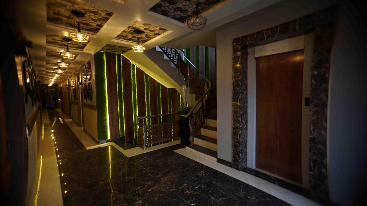 Yamunānagar Hotel Soluxe מראה חיצוני תמונה